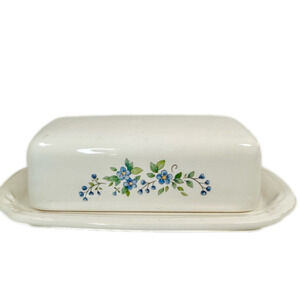Vintage Pfaltzgraff 1/4 Pound Covered Butter Dish